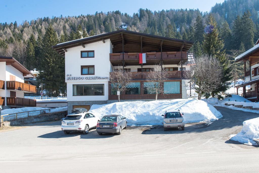 Hotel Garni Norma มาดอนนาดีกัมปิโญ ภายนอก รูปภาพ