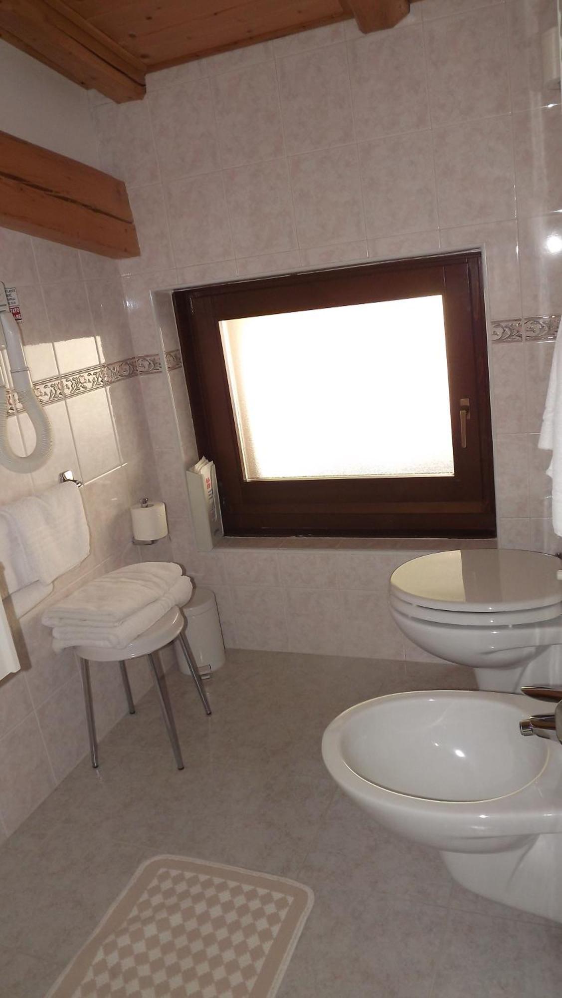 Hotel Garni Norma มาดอนนาดีกัมปิโญ ภายนอก รูปภาพ